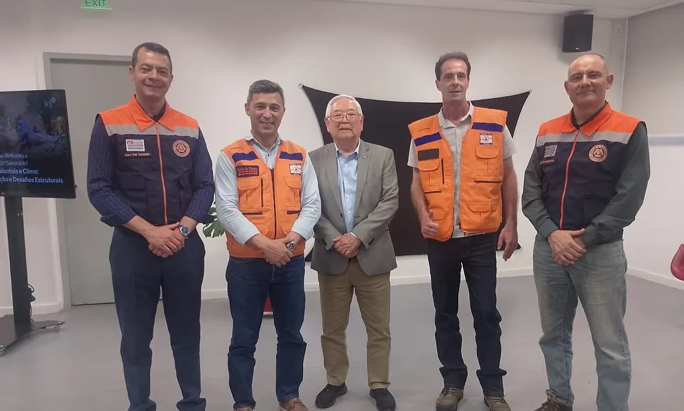 Defesa Civil de Pariquera-Açu participa de encontro sobre desastres ambientais e clima em SP