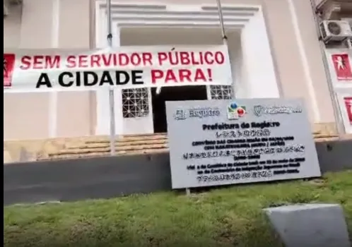 GREVE DOS SERVIDORES DE REGISTRO CHEGA AO TERCEIRO DIA SEM ACORDO
