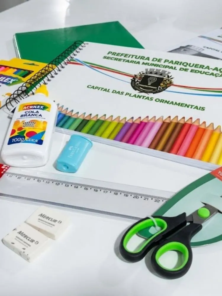PREFEITURA INICIA ENTREGA DE KITS ESCOLARES NA REDE MUNICIPAL