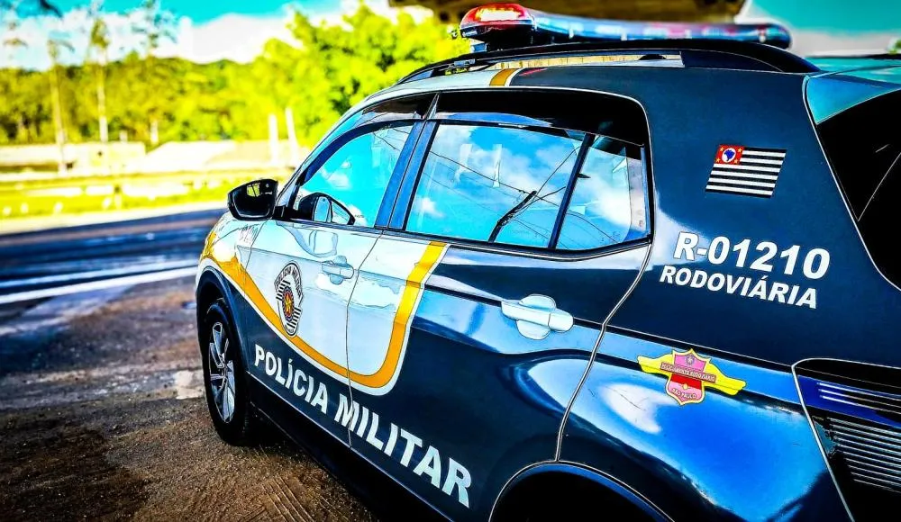 POLÍCIA RODOVIÁRIA REFORÇA ORIENTAÇÕES DE SEGURANÇA PARA A FEIBANANA 2026
