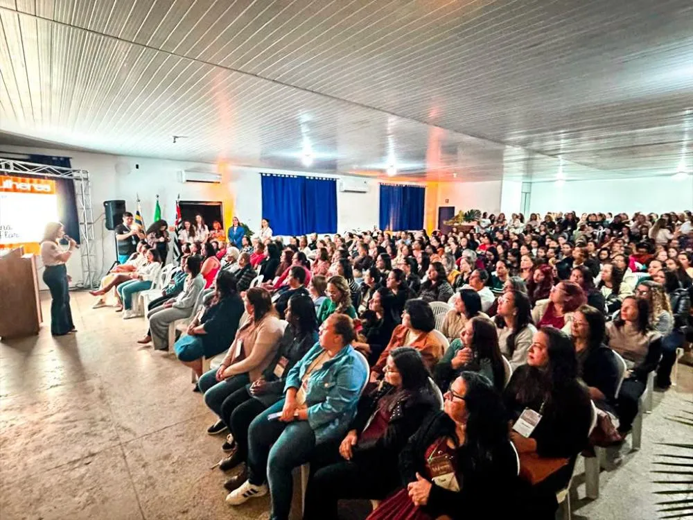 PREFEITURA DE SETE BARRAS REALIZA 2º CAFÉ ENTRE MULHERES PARA SERVIDORAS