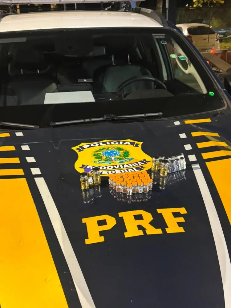 PRF APREENDE MEDICAMENTOS PROIBIDOS NA RÉGIS BITTENCOURT